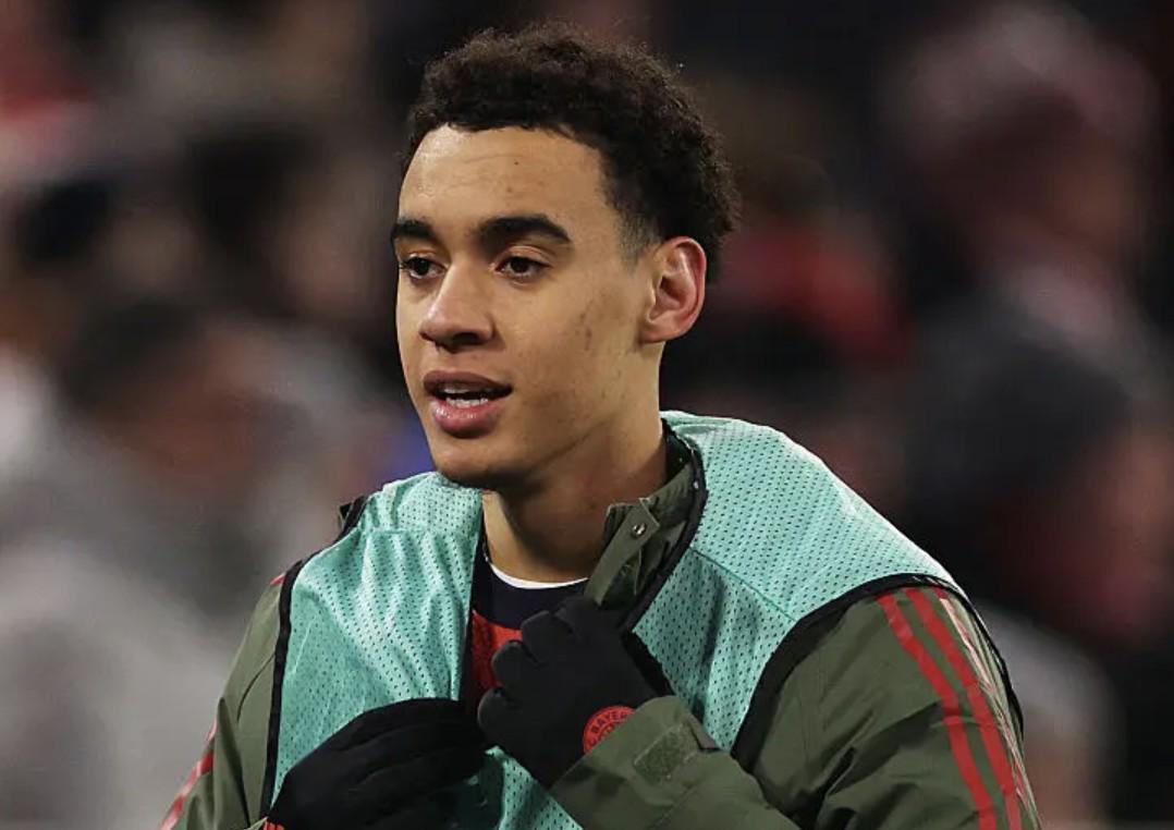 趣体育-法尔克：穆西亚拉的收入是拜仁最高的，算上奖金可达3000万欧